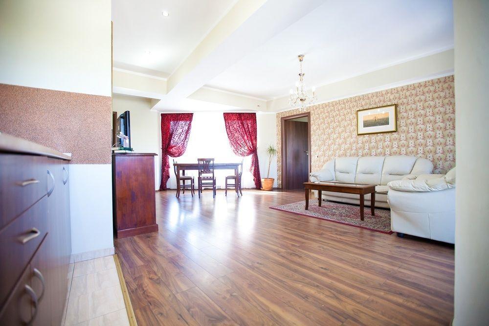 Hotel Ss Residence Unirii บูคาเรสต์ ภายนอก รูปภาพ